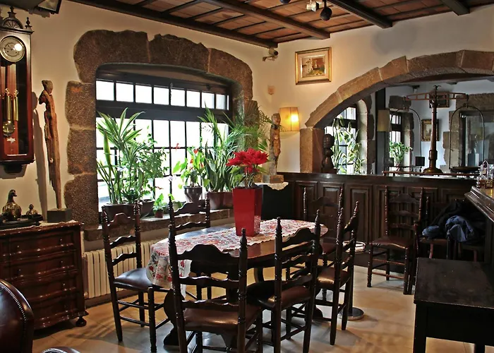 Miryam L' Escala